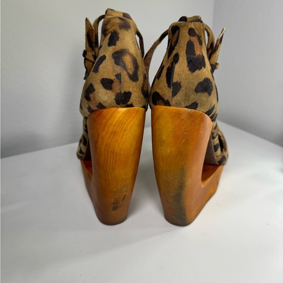 Jeffrey Campbell Leopard Rockette Size 8 - Picture 3 of 4